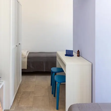 Fiori Hotel 2*